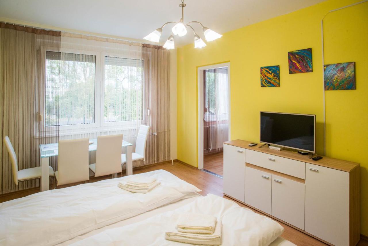 Otthon-Laksz Apartman Nyíregyháza Exterior foto